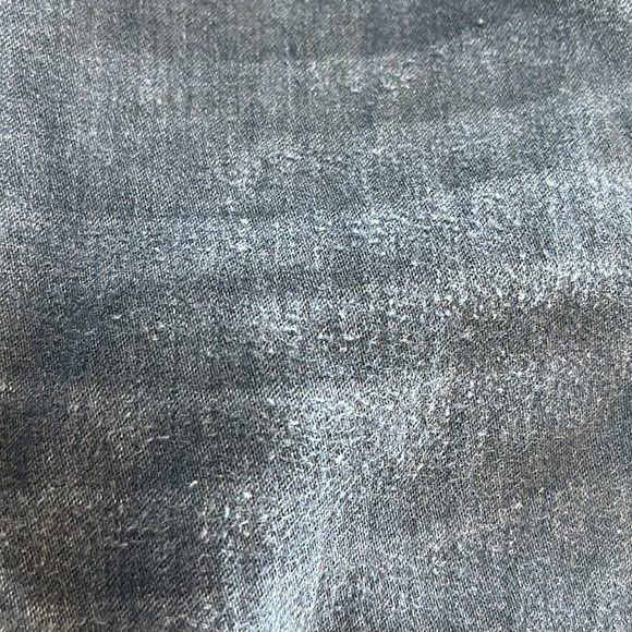 Zara Women's Skinny Jeans - Looks more black in person - Picture 5 of 6